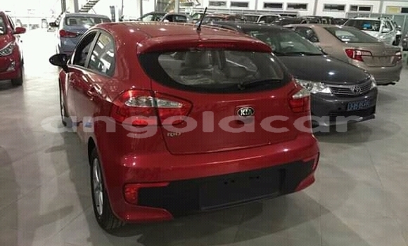 Comprar Usado Kia rio Vermelho Carro em Luena em Moxico Comprar Usado Kia rio Vermelho Carro em Luena em Moxico