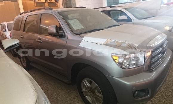 Acheter Occasion Voiture Toyota Sequoia Noir à N'zeto, Zaïre Acheter Occasion Voiture Toyota Sequoia Noir à N'zeto, Zaïre