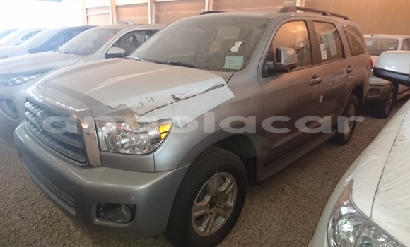 Comprar Usado Toyota Sequoia Preto Carro em N'zeto em Zaire Comprar Usado Toyota Sequoia Preto Carro em N'zeto em Zaire