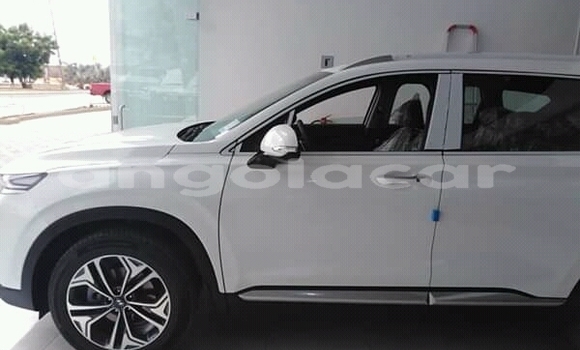 Acheter Neuf Voiture Hyundai Santa Fe Blanc à N'zeto, Zaïre Acheter Neuf Voiture Hyundai Santa Fe Blanc à N'zeto, Zaïre