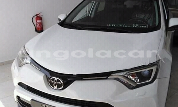 Comprar Usado Toyota RAV4 Branco Carro em Menongue em Kuando Kubango
