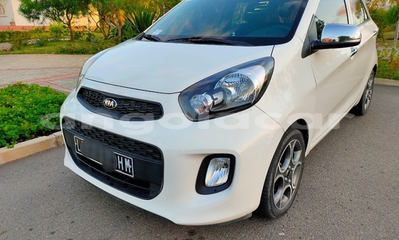 Acheter Occasion Voiture Kia Morning Beige à Luanda, Province de Luanda Acheter Occasion Voiture Kia Morning Beige à Luanda, Province de Luanda