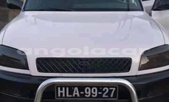 Comprar Usado Toyota RAV4 Branco Carro em Luanda em Luanda Province Comprar Usado Toyota RAV4 Branco Carro em Luanda em Luanda Province