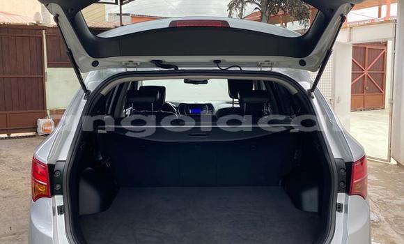 Acheter Occasion Voiture Hyundai Santa Fe Gris à Luanda, Province de Luanda Acheter Occasion Voiture Hyundai Santa Fe Gris à Luanda, Province de Luanda