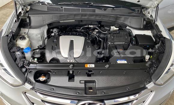 Acheter Occasion Voiture Hyundai Santa Fe Gris à Luanda, Province de Luanda Acheter Occasion Voiture Hyundai Santa Fe Gris à Luanda, Province de Luanda