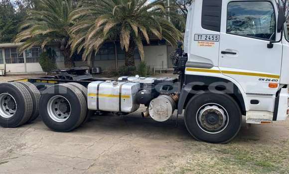 Buy Used Nissan UD White Truck in Luanda in Luanda Province Buy Used Nissan UD White Truck in Luanda in Luanda Province