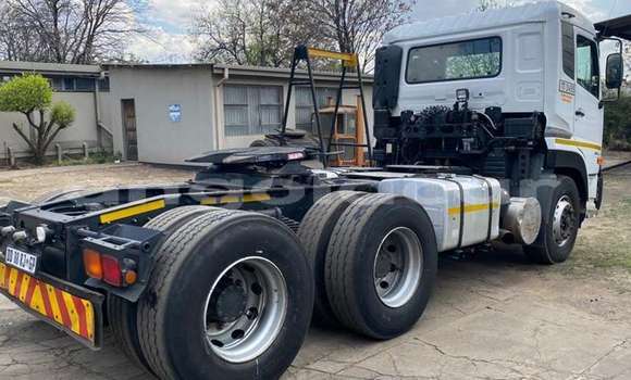 Buy Used Nissan UD White Truck in Luanda in Luanda Province Buy Used Nissan UD White Truck in Luanda in Luanda Province