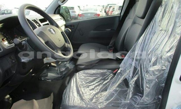 Acheter Occasion Voiture Toyota Hiace Blanc à Luanda, Province de Luanda Acheter Occasion Voiture Toyota Hiace Blanc à Luanda, Province de Luanda