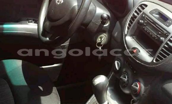 Comprar Usado Hyundai i10 Vermelho Carro em Luanda em Luanda Province Comprar Usado Hyundai i10 Vermelho Carro em Luanda em Luanda Province