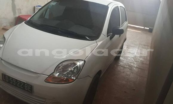 Buy Used Chevrolet spark White Car in Luanda in Luanda Province