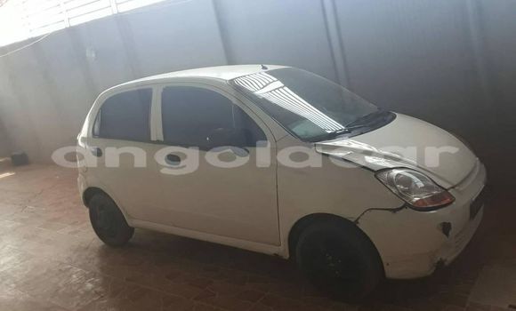 Comprar Usado Chevrolet spark Branco Carro em Luanda em Luanda Province Comprar Usado Chevrolet spark Branco Carro em Luanda em Luanda Province