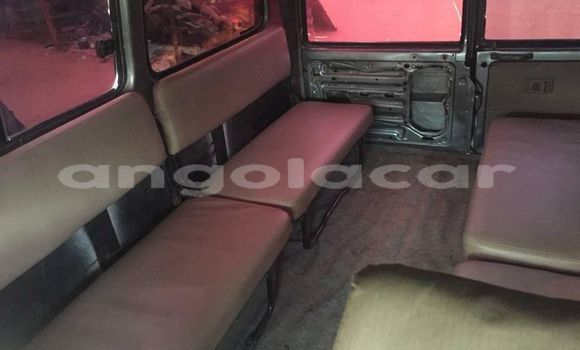 Comprar Usado Toyota Land Cruiser Outro Carro em Luanda em Luanda Province Comprar Usado Toyota Land Cruiser Outro Carro em Luanda em Luanda Province