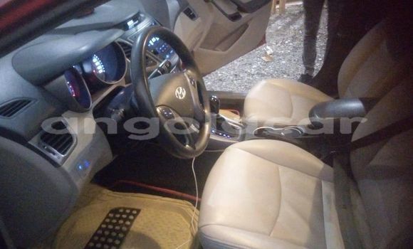 Comprar Usado Hyundai Elantra Vermelho Carro em Luanda em Luanda Province Comprar Usado Hyundai Elantra Vermelho Carro em Luanda em Luanda Province