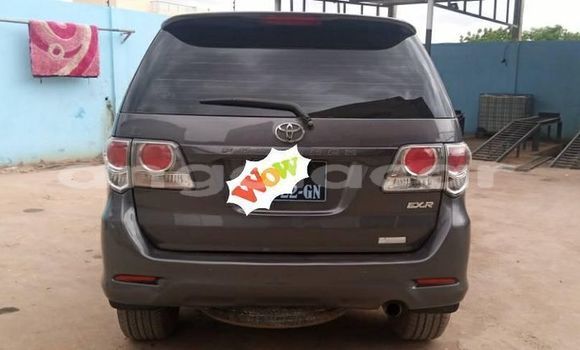 Acheter Occasion Voiture Toyota Fortuner Noir à Luanda, Province de Luanda Acheter Occasion Voiture Toyota Fortuner Noir à Luanda, Province de Luanda