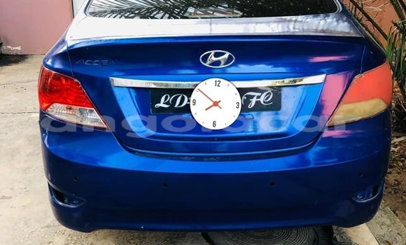 Acheter Occasion Voiture Hyundai Accent Bleu à Luanda, Province de Luanda Acheter Occasion Voiture Hyundai Accent Bleu à Luanda, Province de Luanda