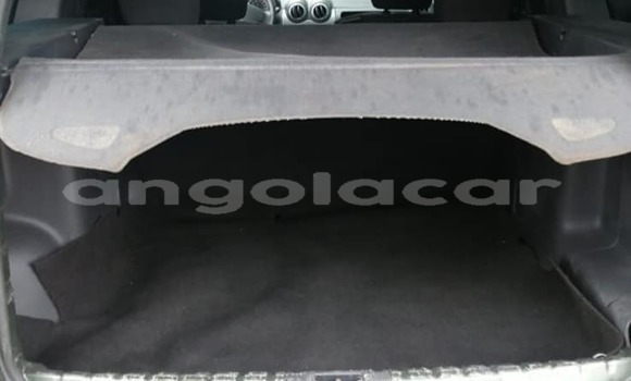 Buy Used Renault Duster Green Car in Luanda in Luanda Province Buy Used Renault Duster Green Car in Luanda in Luanda Province