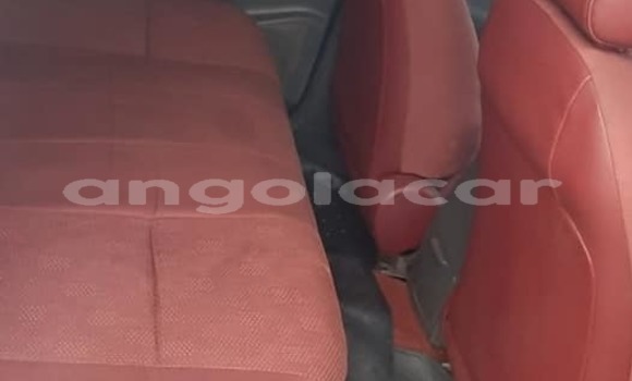 Acheter Occasion Voiture Toyota Hilux Blanc à Luanda, Province de Luanda Acheter Occasion Voiture Toyota Hilux Blanc à Luanda, Province de Luanda