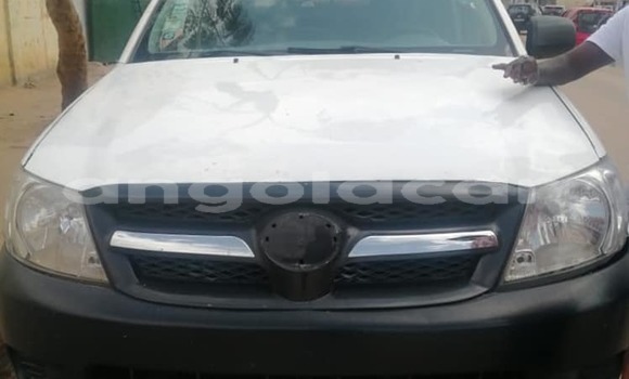Comprar Usado Toyota Hilux Branco Carro em Luanda em Luanda Province Comprar Usado Toyota Hilux Branco Carro em Luanda em Luanda Province