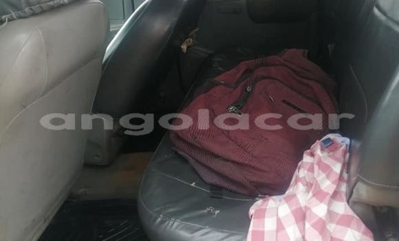 Acheter Occasion Voiture Toyota Hilux Blanc à Luanda, Province de Luanda Acheter Occasion Voiture Toyota Hilux Blanc à Luanda, Province de Luanda