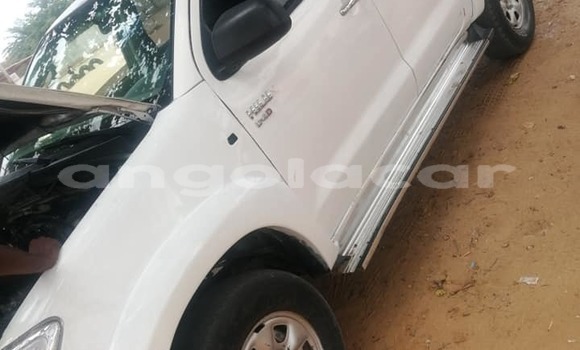 Acheter Occasion Voiture Toyota Hilux Blanc à Luanda, Province de Luanda Acheter Occasion Voiture Toyota Hilux Blanc à Luanda, Province de Luanda