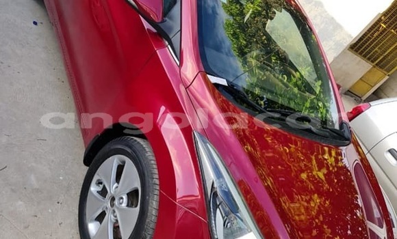 Acheter Occasion Voiture Hyundai Elantra Rouge à Luanda, Province de Luanda Acheter Occasion Voiture Hyundai Elantra Rouge à Luanda, Province de Luanda