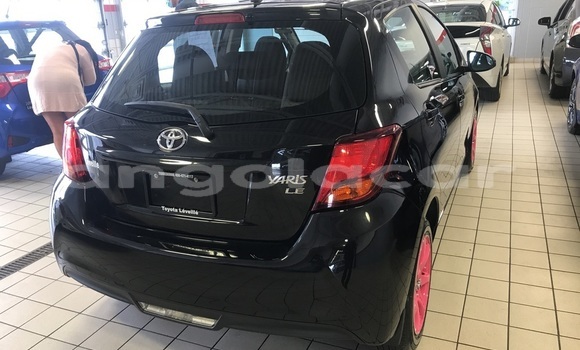 Comprar Usado Toyota Yaris Prata Carro em Benguela em Benguela Comprar Usado Toyota Yaris Prata Carro em Benguela em Benguela