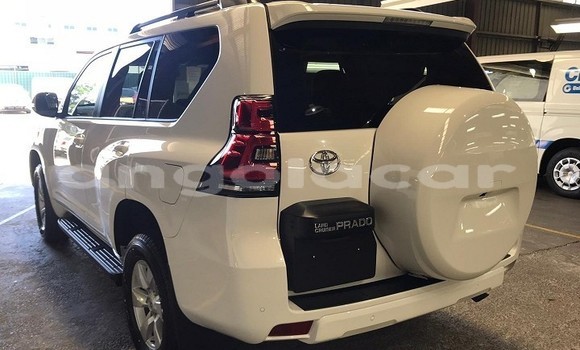 Comprar Novo Toyota Prado Branco Carro em Benguela em Benguela Comprar Novo Toyota Prado Branco Carro em Benguela em Benguela