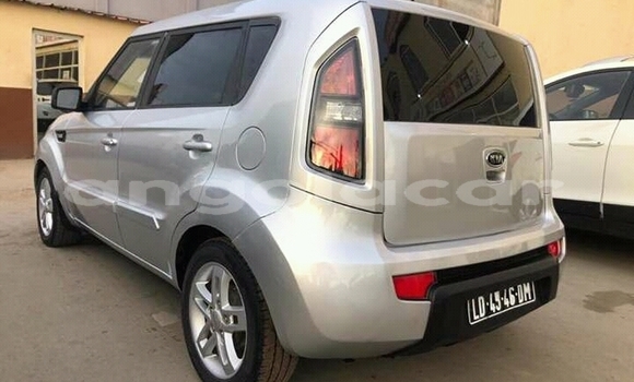 Comprar Usado Kia Soul Vermelho Carro em Benguela em Benguela Comprar Usado Kia Soul Vermelho Carro em Benguela em Benguela