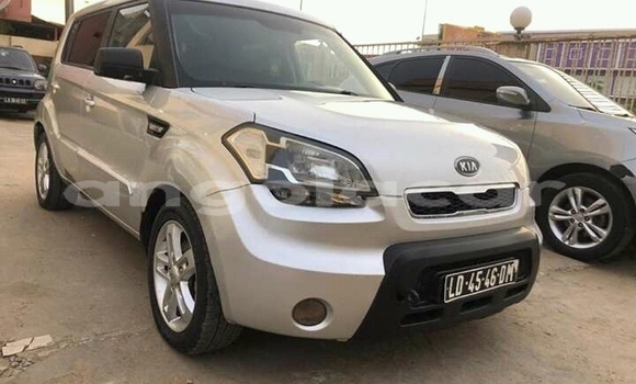Comprar Usado Kia Soul Vermelho Carro em Benguela em Benguela Comprar Usado Kia Soul Vermelho Carro em Benguela em Benguela