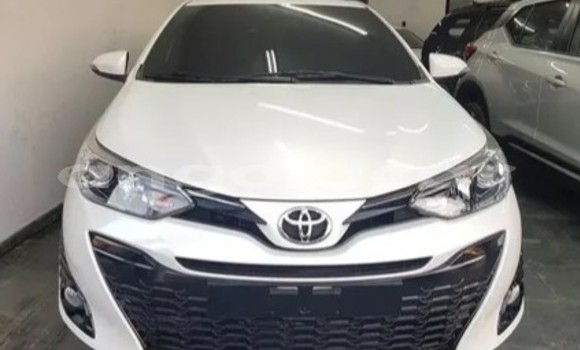 Comprar Usado Toyota Yaris Branco Carro em Benguela em Benguela Comprar Usado Toyota Yaris Branco Carro em Benguela em Benguela