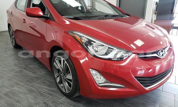Acheter Occasion Voiture Hyundai Elantra Rouge à Luanda, Province de Luanda