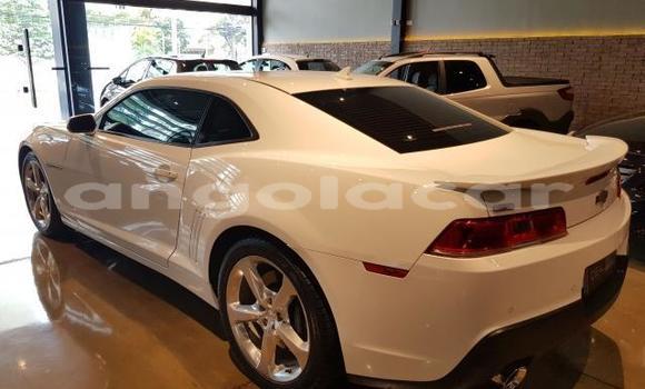 Acheter Occasion Voiture Chevrolet Camaro Blanc à Luanda, Province de Luanda Acheter Occasion Voiture Chevrolet Camaro Blanc à Luanda, Province de Luanda