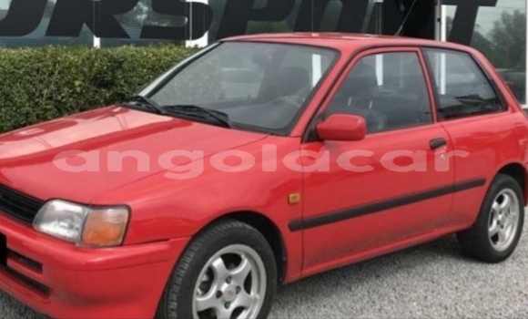 Buy Used Toyota Starlet Red Car in Benguela in Benguela