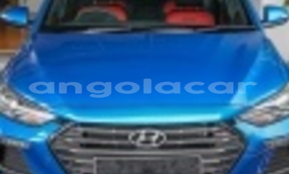 Comprar Usado Hyundai Elantra Azul Carro em Luena em Moxico