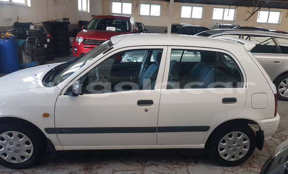 Acheter Occasion Voiture Toyota Corolla Blanc à Luanda, Province de Luanda Acheter Occasion Voiture Toyota Corolla Blanc à Luanda, Province de Luanda