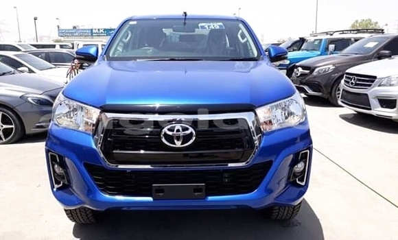 Buy Used Toyota Hilux Blue Car in Luanda in Luanda Province Buy Used Toyota Hilux Blue Car in Luanda in Luanda Province