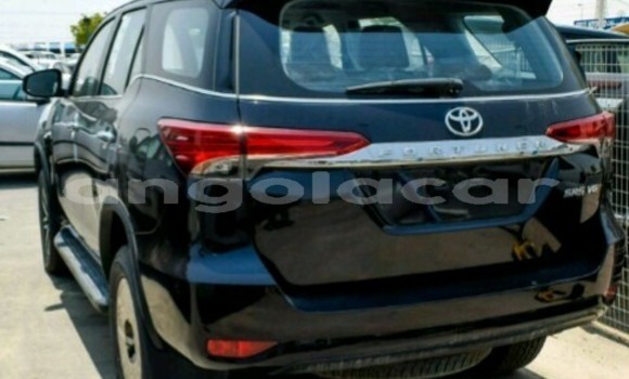 Buy Used Toyota Fortuner Black Car in Luanda in Luanda Province Buy Used Toyota Fortuner Black Car in Luanda in Luanda Province