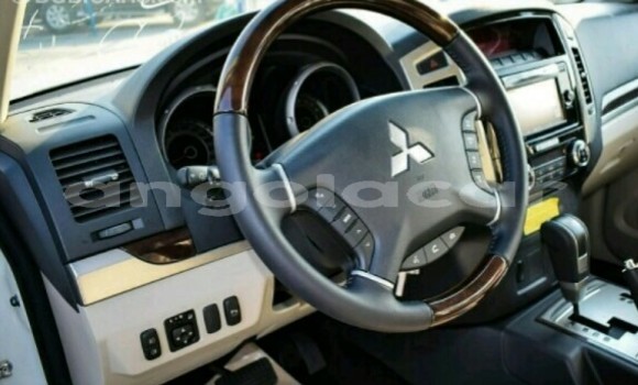 Comprar Novo Mitsubishi Pajero Branco Carro em Luanda em Luanda Province Comprar Novo Mitsubishi Pajero Branco Carro em Luanda em Luanda Province