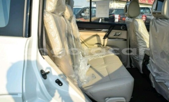 Comprar Novo Mitsubishi Pajero Branco Carro em Luanda em Luanda Province Comprar Novo Mitsubishi Pajero Branco Carro em Luanda em Luanda Province