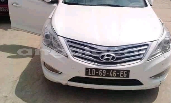 Buy Used Hyundai Azera White Car in Luanda in Luanda Province Buy Used Hyundai Azera White Car in Luanda in Luanda Province