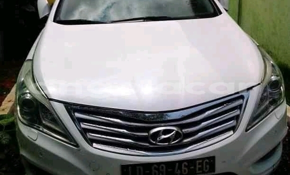 Buy Used Hyundai Azera White Car in Luanda in Luanda Province Buy Used Hyundai Azera White Car in Luanda in Luanda Province