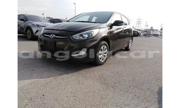 Acheter Import Voiture Hyundai Accent Marron à Import - Dubai, Province de Bengo Acheter Import Voiture Hyundai Accent Marron à Import - Dubai, Province de Bengo