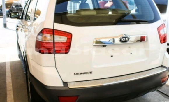 Comprar Usado Kia Mohave (Borrego) Branco Carro em Luanda em Luanda Province Comprar Usado Kia Mohave (Borrego) Branco Carro em Luanda em Luanda Province