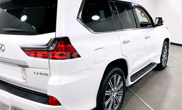 Acheter Occasion Voiture Lexus LX 570 Blanc à Benguela, Benguela Acheter Occasion Voiture Lexus LX 570 Blanc à Benguela, Benguela