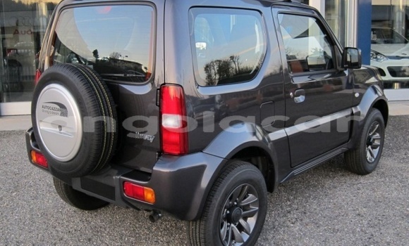 Buy Used Suzuki Jimny Black Car in Luanda in Luanda Province Buy Used Suzuki Jimny Black Car in Luanda in Luanda Province