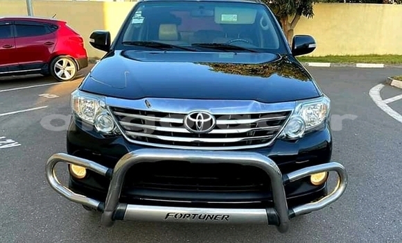 Comprar Usado Toyota Fortuner Outro Carro em Luena em Moxico Comprar Usado Toyota Fortuner Outro Carro em Luena em Moxico