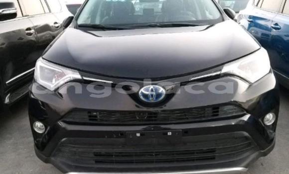 Comprar Usado Toyota RAV4 Outro Carro em Luanda em Luanda Province