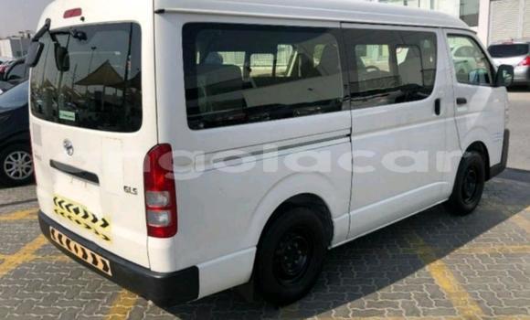 Acheter Occasion Voiture Toyota Hiace Autre à Luanda, Province de Luanda Acheter Occasion Voiture Toyota Hiace Autre à Luanda, Province de Luanda