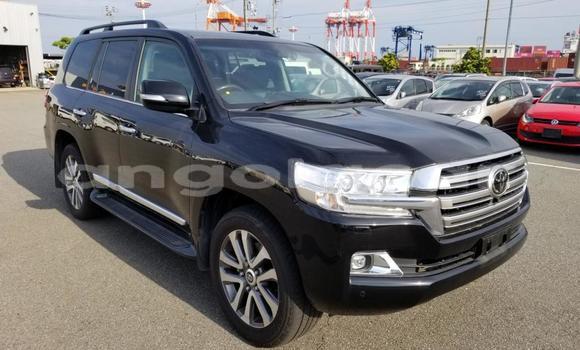 Comprar Usado Toyota Land Cruiser Preto Carro em Luena em Moxico
