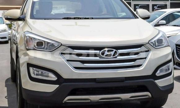 Buy Used Hyundai Santa Fe Other Car in Luanda in Luanda Province Buy Used Hyundai Santa Fe Other Car in Luanda in Luanda Province